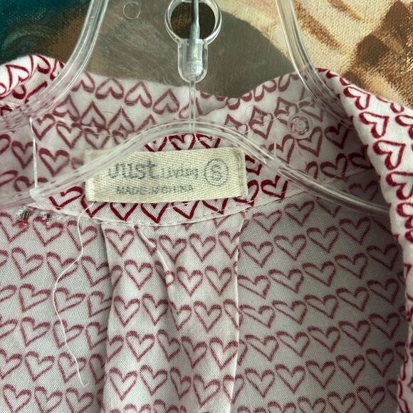 Just Living Heart All Over Print Relaxed Notched Collar Blouse S - Picture 2 of 15